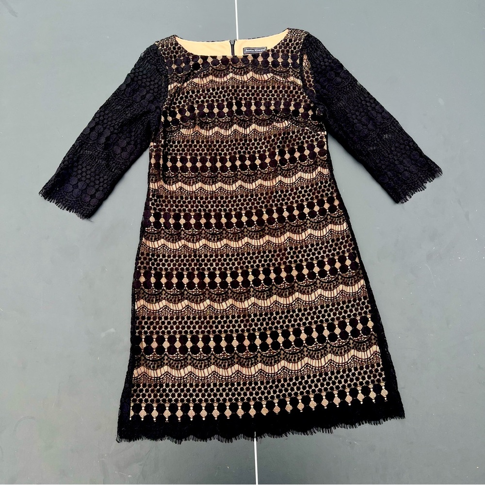 Elegant Black Lace sheath Dress